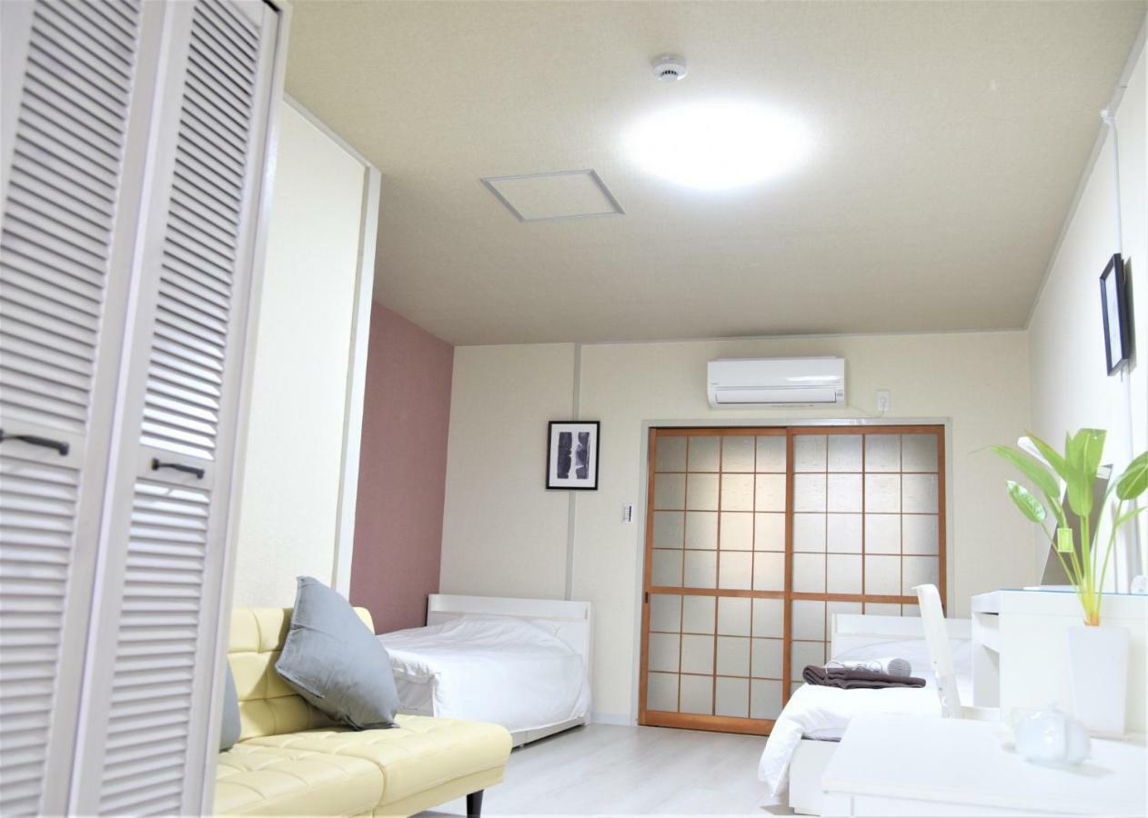 Appartamento Osaka U-Shuku Esterno foto